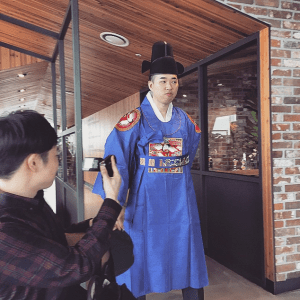 Jerry.k in traditional Korean clothing